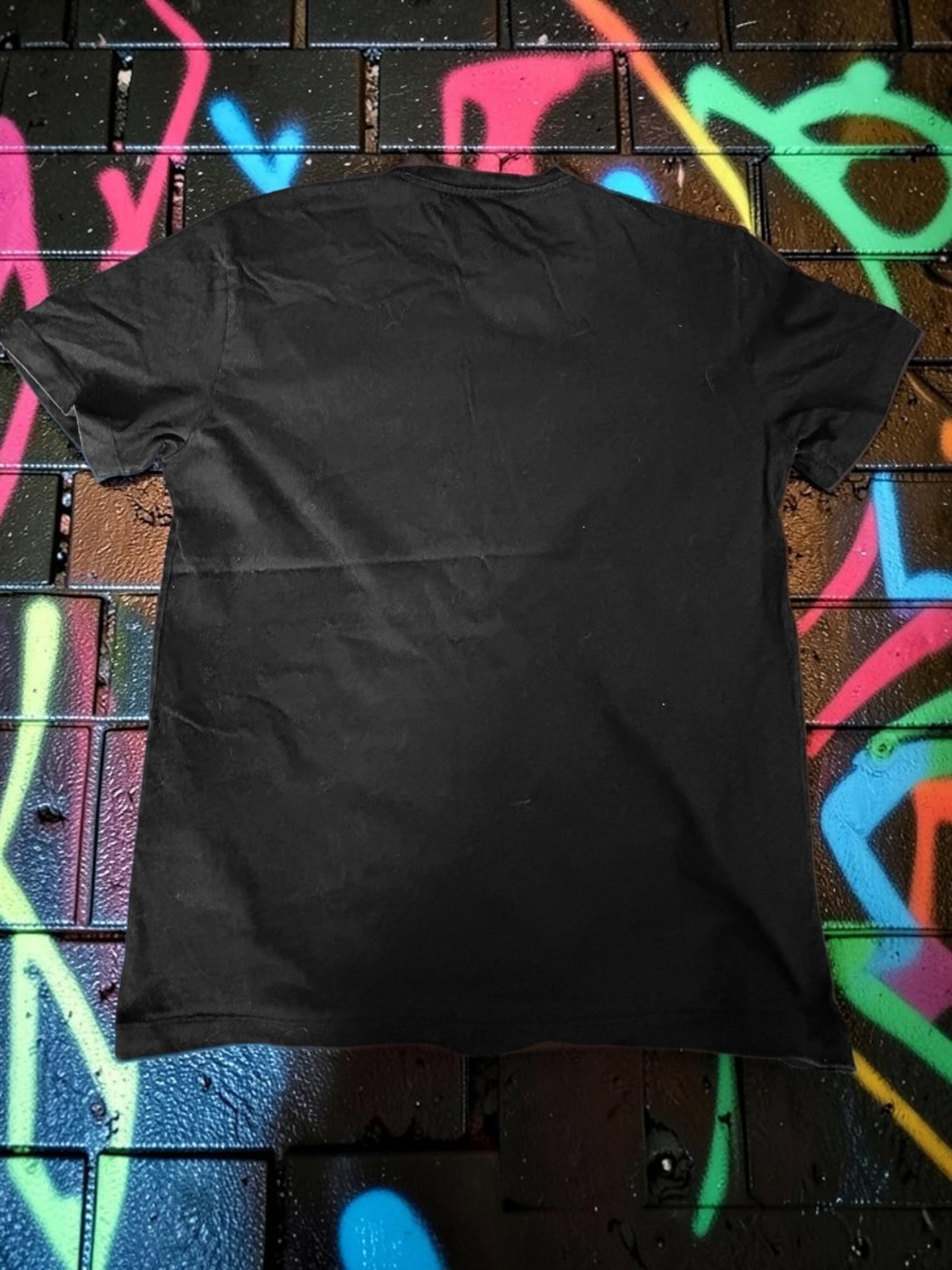 Gucci Blade Logo T-Shirt Black / Red / White – Size L